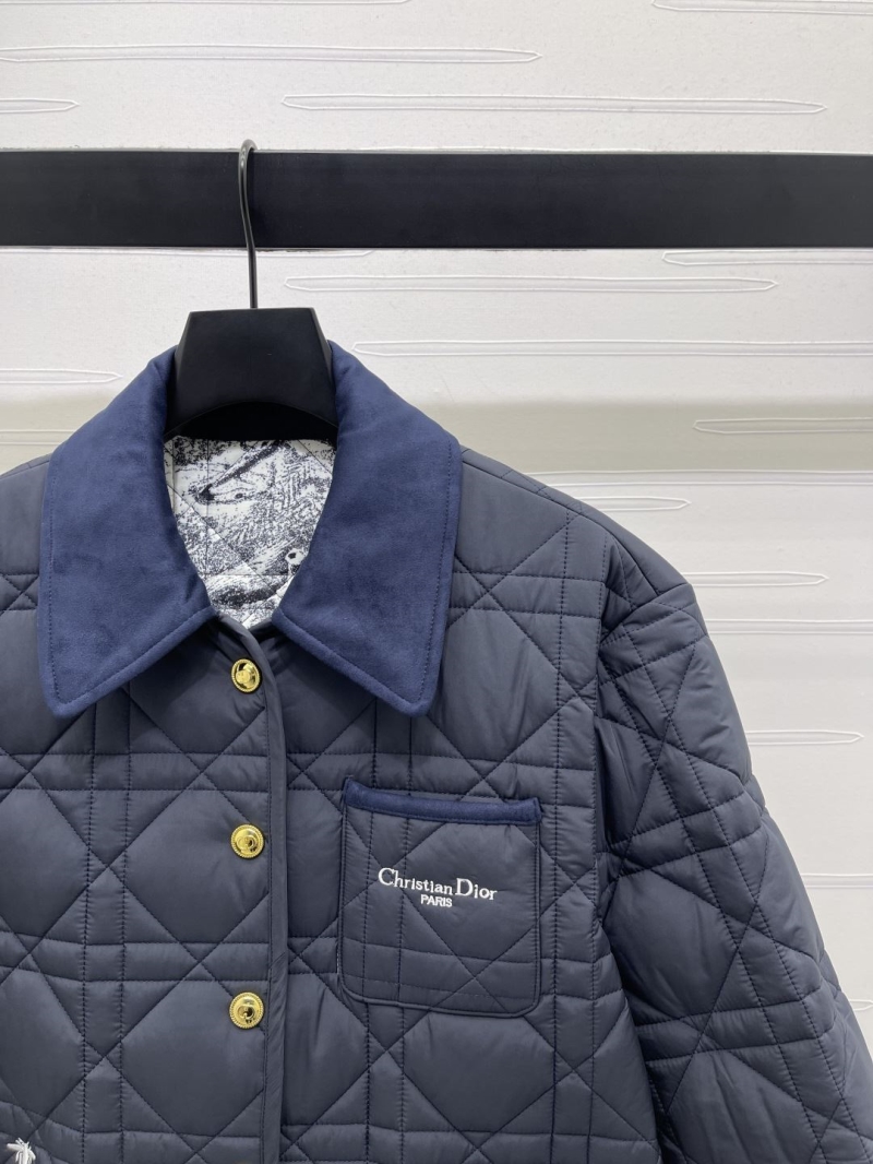 chr1st1an D10r outwear